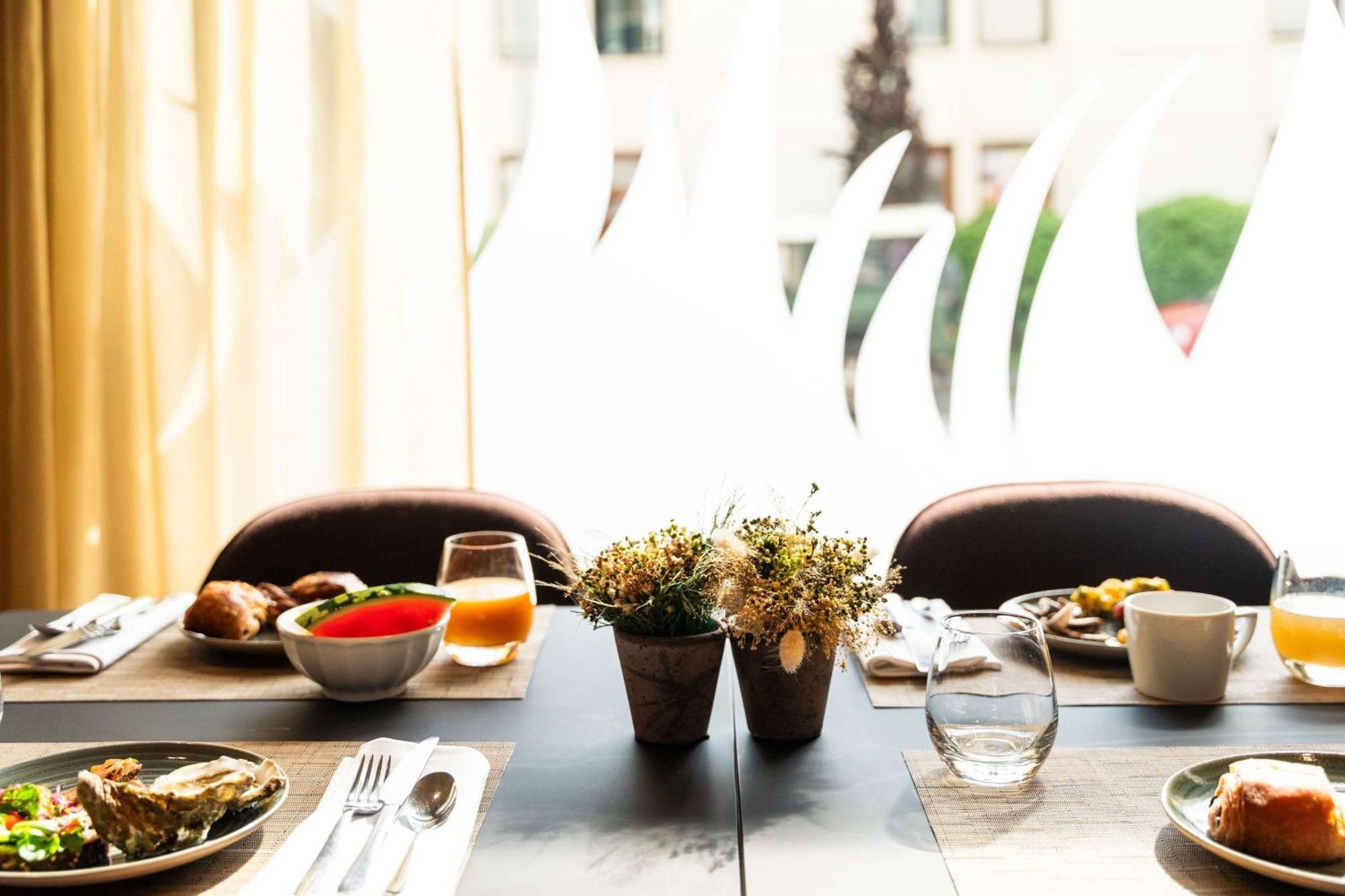 Le Masq Hotel Best Western Premier Λα Ροσέλ Εξωτερικό φωτογραφία